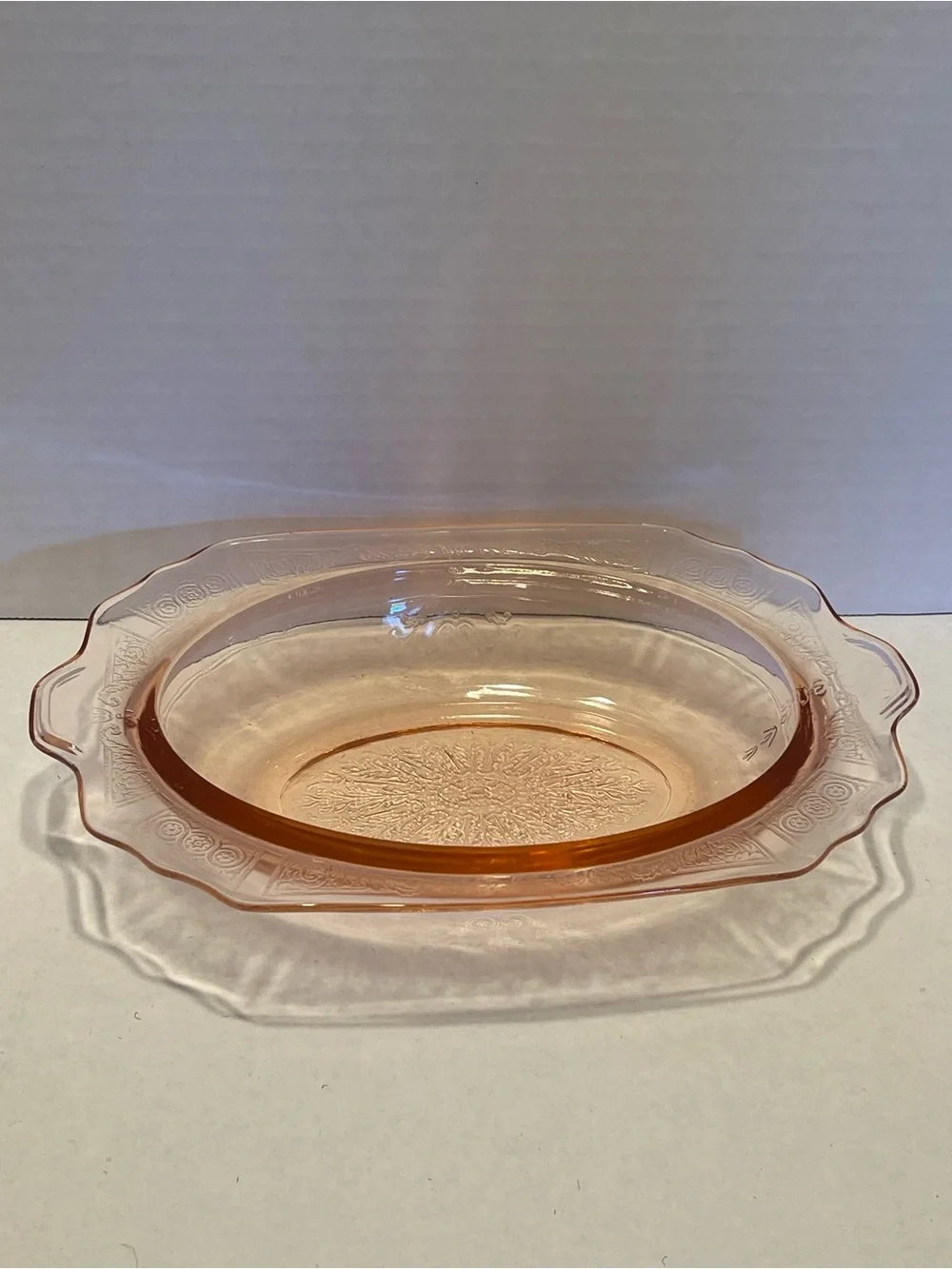 Vintage Jeannette’s Pink Glass Serving vegetable bowl